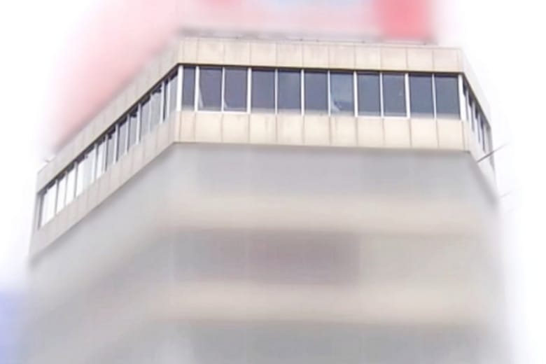 キャバクラ「グレイス」
