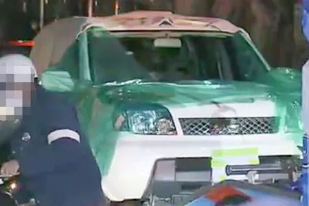 「宅見組」組長宅に突入した車両