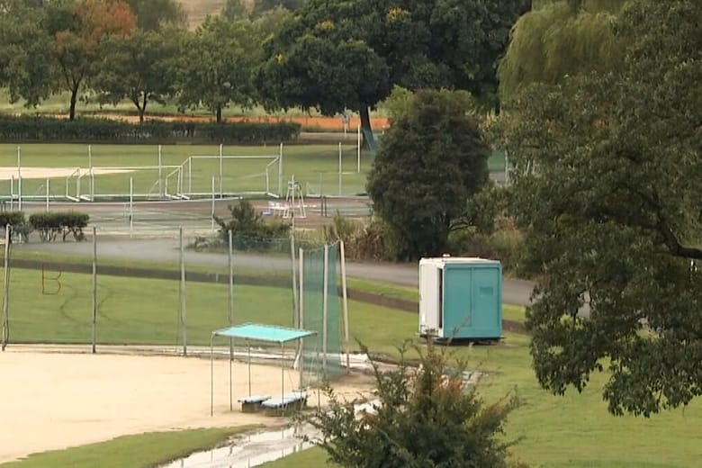 事件のあった公園のトイレ