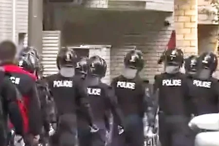 他人名義の通帳使いATMで現金窃盗未遂-稲川会系関係者の男を逮捕-組事務所を家宅捜索