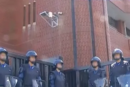 就任直後の四代目会長の逮捕受け「福博会」本部を家宅捜索