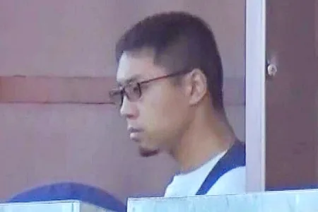 東駿佑容疑者(30)