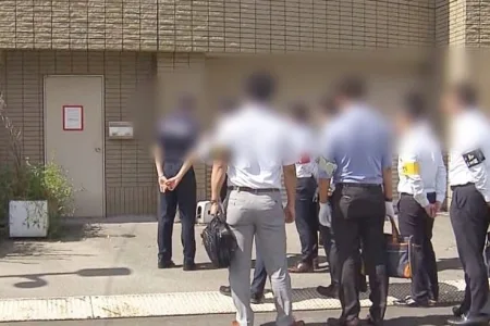 弘道会本部を捜索を家宅捜索