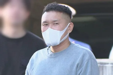 開発喜成容疑者(49)